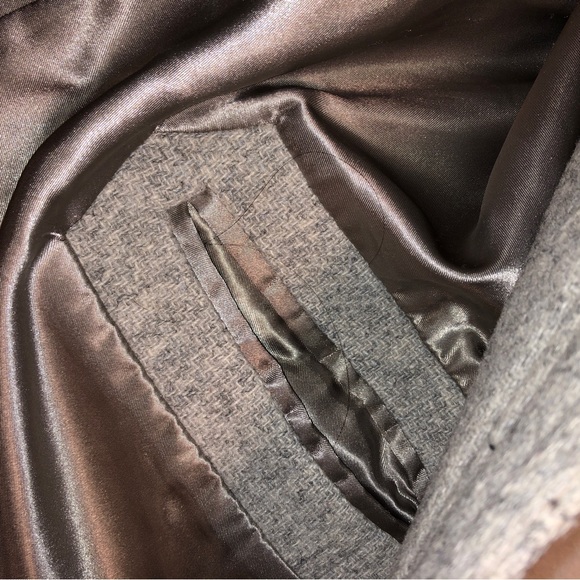 J. Crew chateau parka in Italian stadium-cloth wool | Grey | Size 2 - Picture 7 of 10